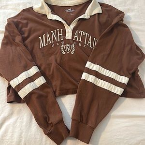 2022 Hollister crew neck size Large